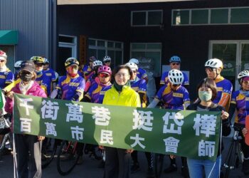 影音/林岱樺啟動車掃行動 千街萬巷挺岱樺「市民才是最大咖」