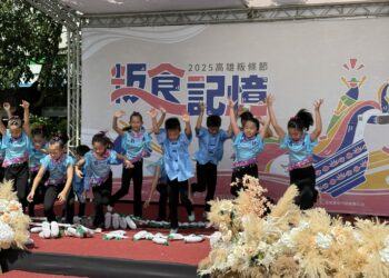 美濃國小學童以舞唱鄉情　在粄條節展現客庄文化魅力