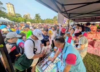 澄清湖國慶健走熱鬧登場　教育局結合拒毒反詐宣導推全民國防