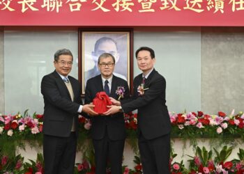 教育部舉行校長聯合交接典禮 高科大第三任校長吳忠信接棒