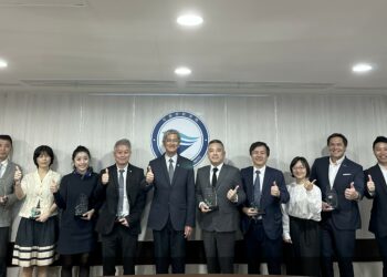 高雄港區新聞網 / 航港局表揚7大航商！國籍船員培育成果亮眼、女性船員比例提升