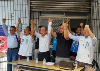挑戰33年綠營版圖 國民黨徵召洪志明競選東港鎮長　