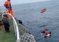 高雄港區新聞網 / 高雄永安外海2人落海漂流！臺南海巡火速救援成功脫險