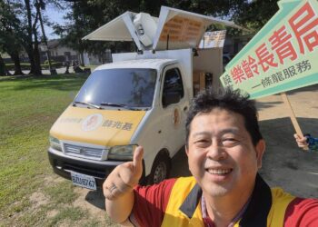 冰淇淋、咖啡加政策對談 薛兆基用行動戰車翻轉傳統選戰