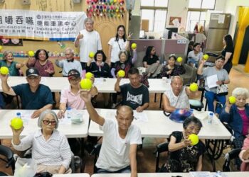 縮短城鄉醫療落差 小港醫院前進那瑪夏為長者進行口腔機能篩檢