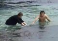 高雄港區新聞網/小琉球又傳遊客摸海龜!海巡火速追查逮2人送辦 最高可罰30萬元