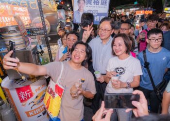 張善政南下力挺柯志恩　攜手走訪六合夜市挺庶民經濟　高雄、桃園農產交流展現城市合作新契機